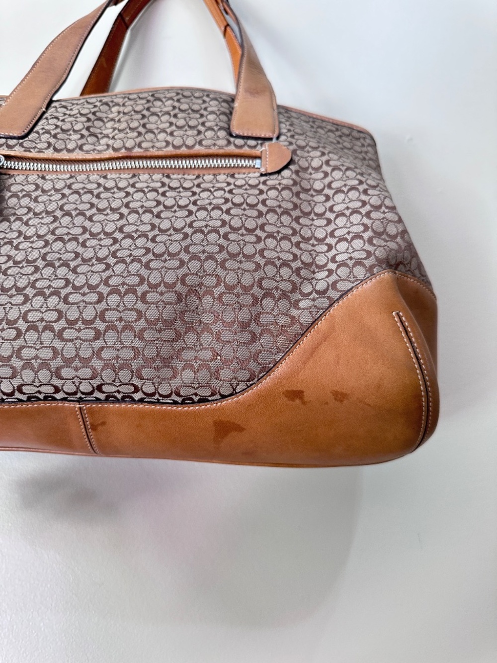 Vintage Coach Brown Khaki Hobo Bag 6621 with C Signature and Leather Top Handle - Picture 11 of 16